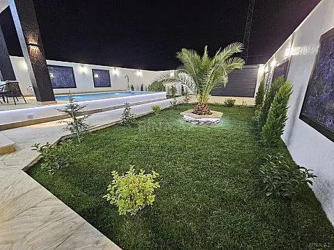 Satılır 4 otaqlı həyət evi 160 m²