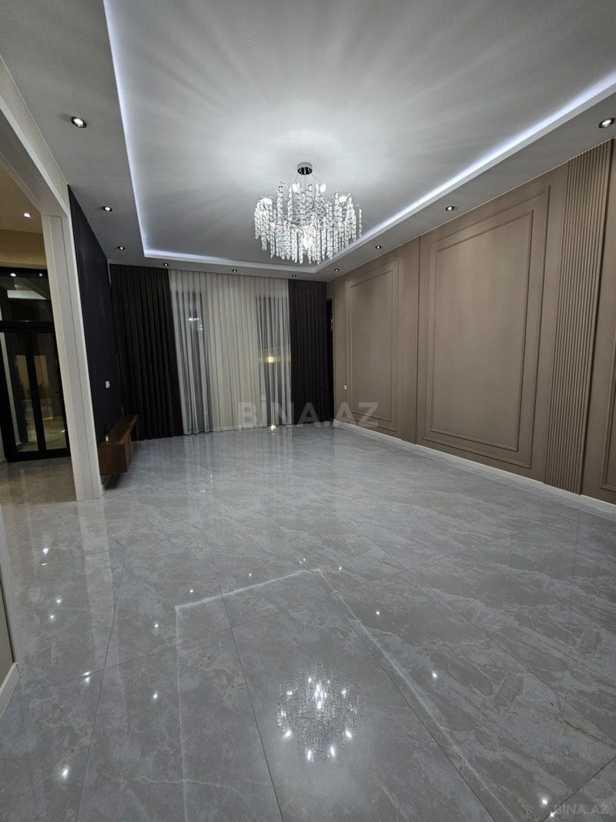 Satılır 4 otaqlı həyət evi 160 m²