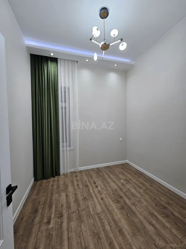 Satılır 4 otaqlı həyət evi 160 m²