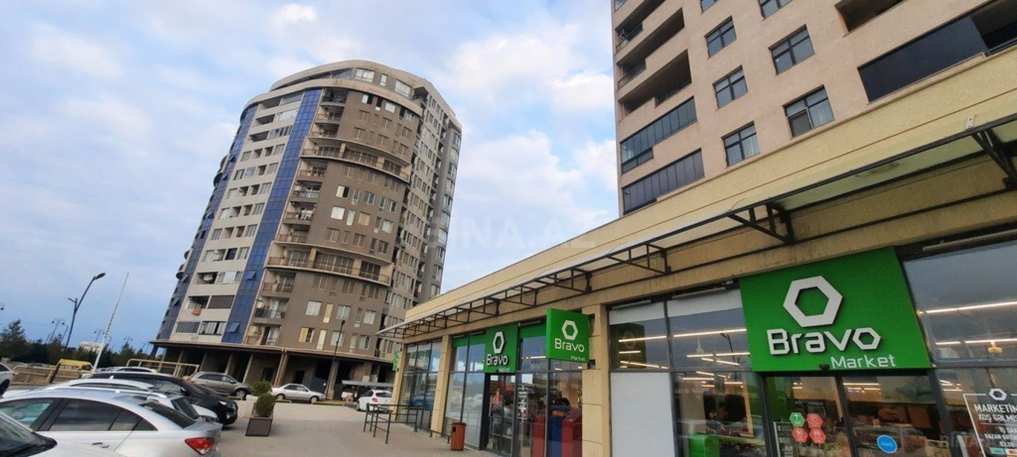 Satılır 3 otaqlı mənzil 74 m²