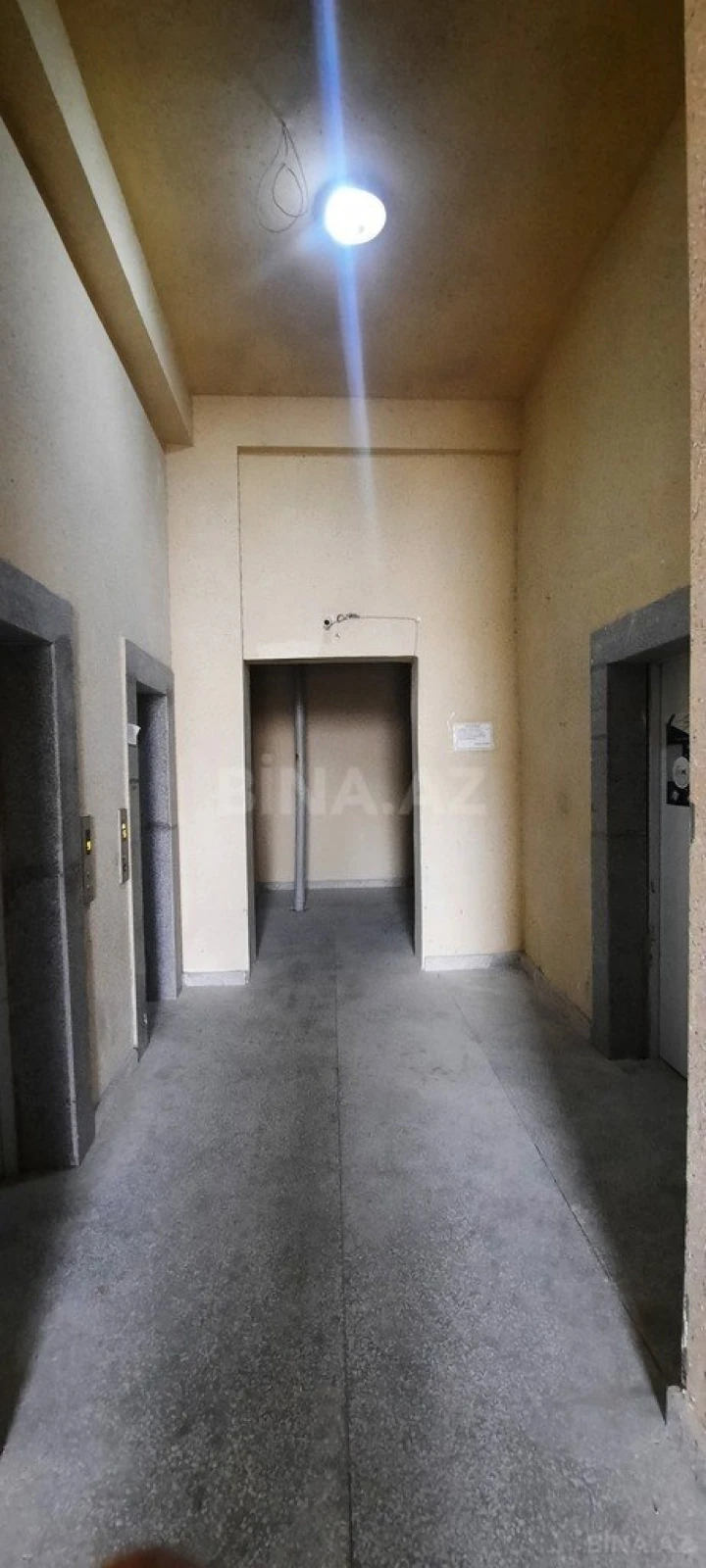 Satılır 3 otaqlı mənzil 74 m²