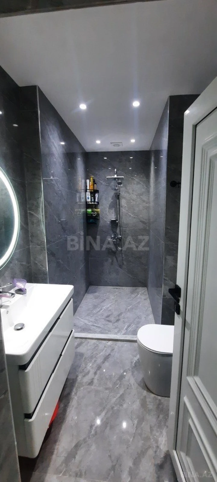 Satılır 3 otaqlı mənzil 74 m²