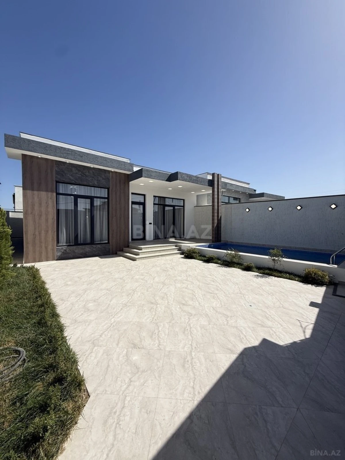 Satılır 4 otaqlı həyət evi 130 m²