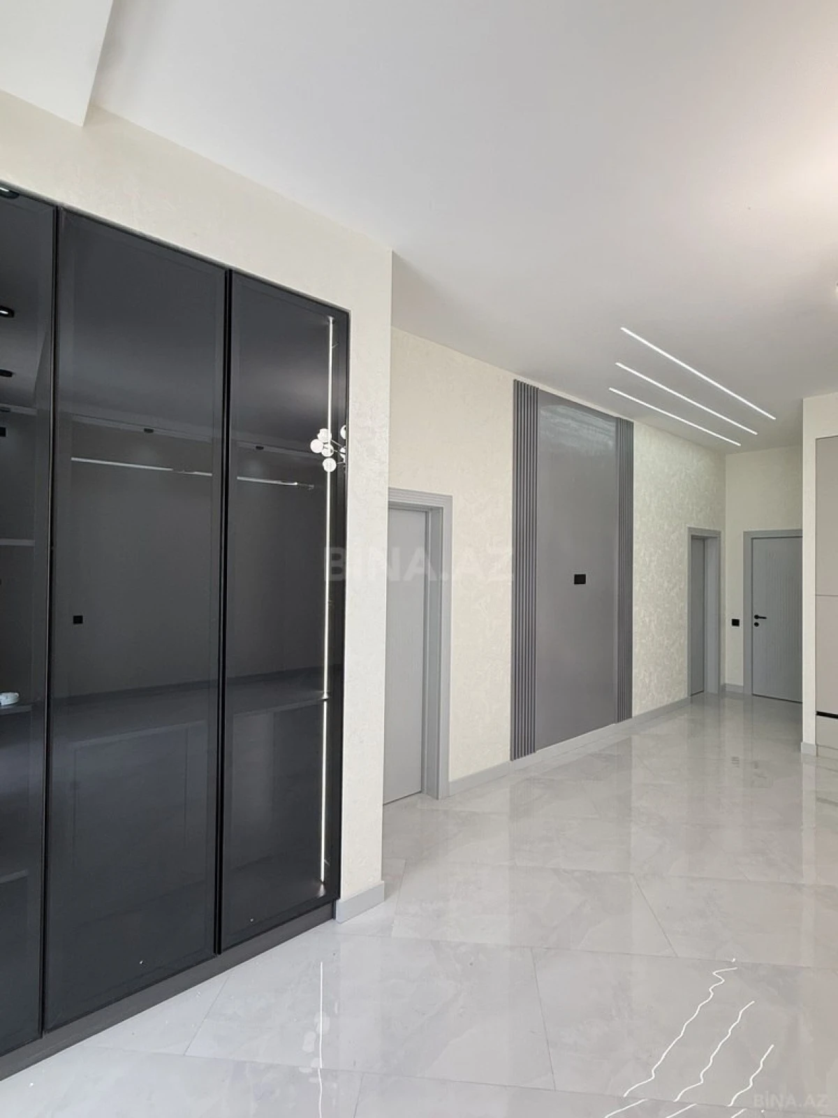 Satılır 4 otaqlı həyət evi 130 m²