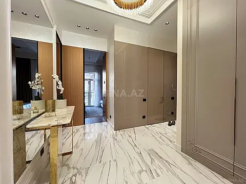 Satılır 3 otaqlı mənzil 108 m²