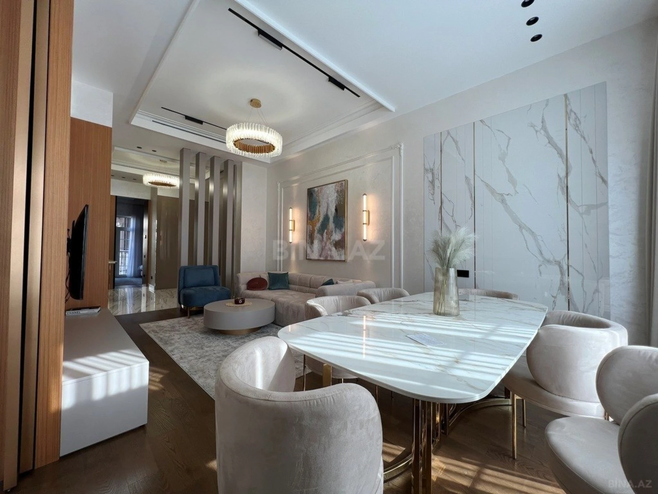 Satılır 3 otaqlı mənzil 108 m²