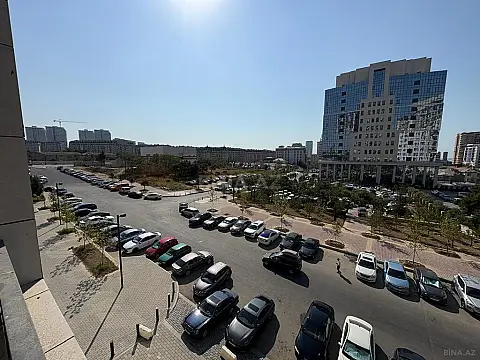 Satılır 3 otaqlı mənzil 127.1 m²