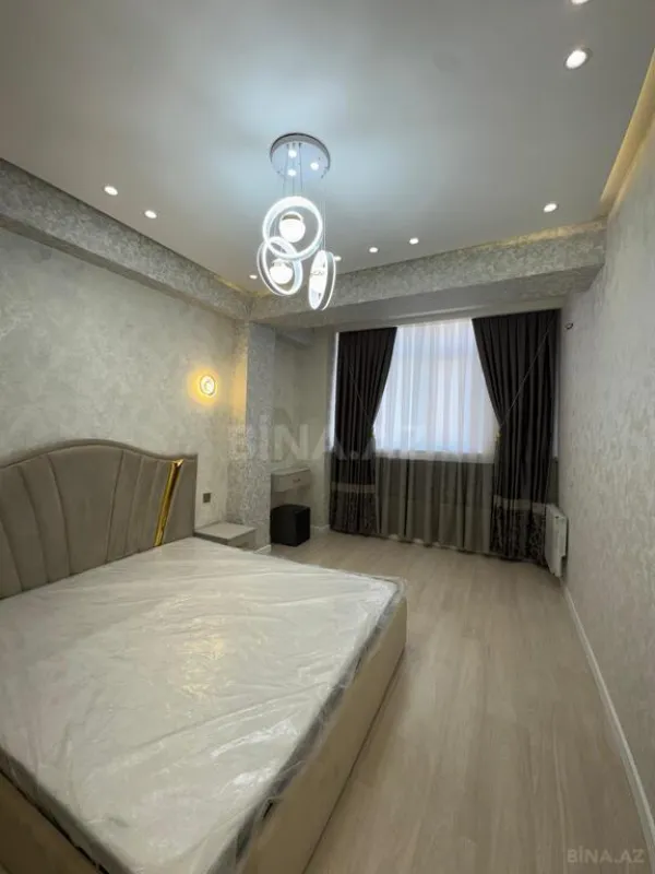 Satılır 2 otaqlı mənzil 63 m²