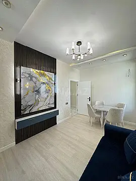 Satılır 2 otaqlı mənzil 63 m²