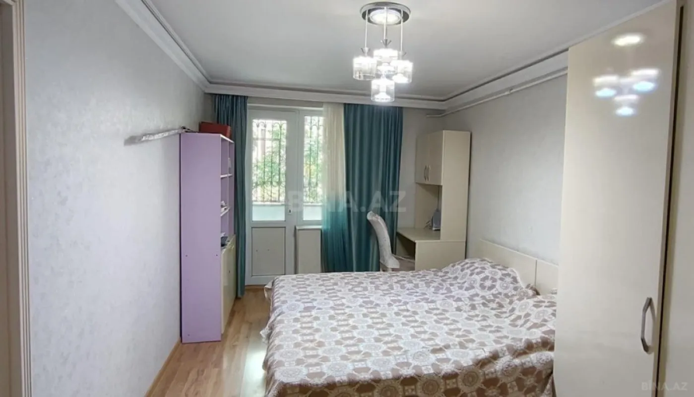 Satılır 3 otaqlı mənzil 70 m²