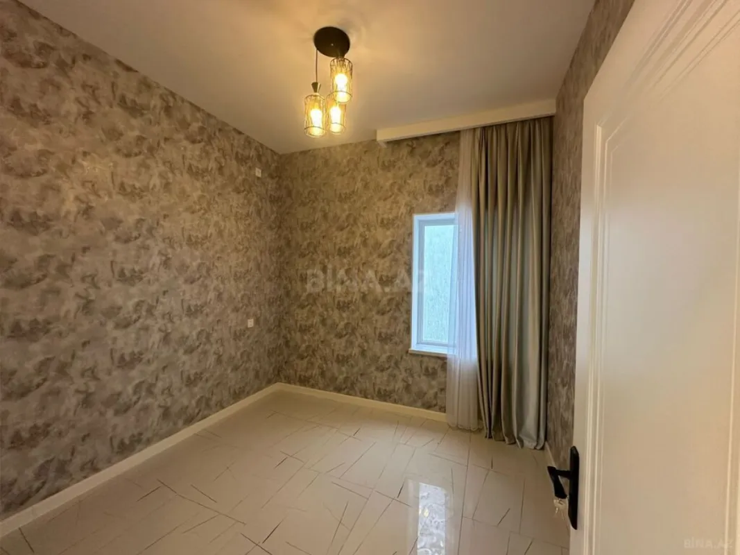 Satılır 4 otaqlı həyət evi 140 m²
