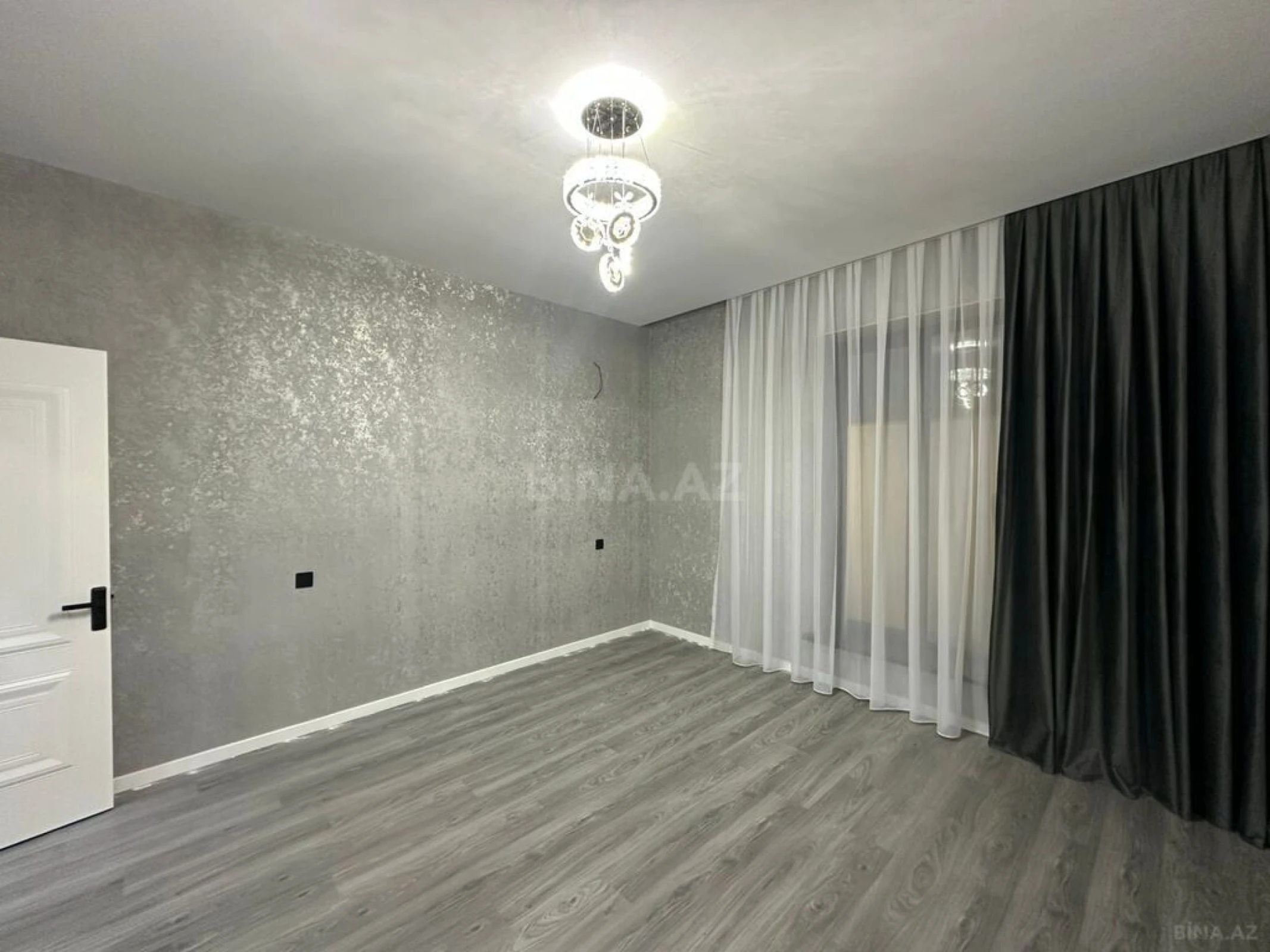 Satılır 4 otaqlı həyət evi 140 m²
