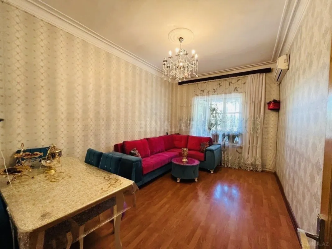 Satılır 2 otaqlı mənzil 55 m²