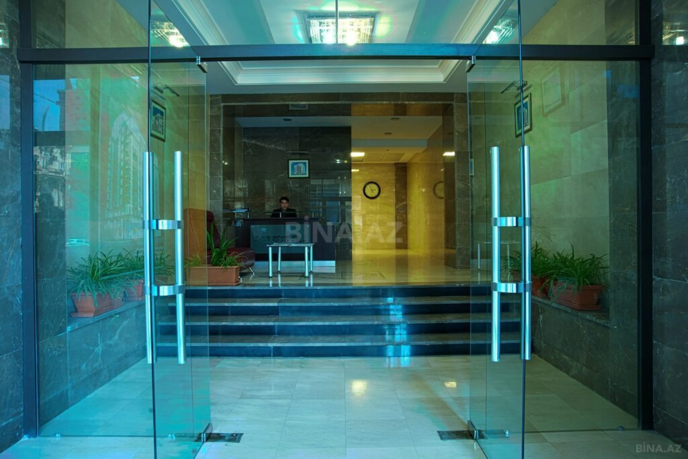 Satılır 4 otaqlı ofis 134 m²