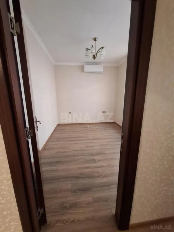 Satılır obyekt 380 m²