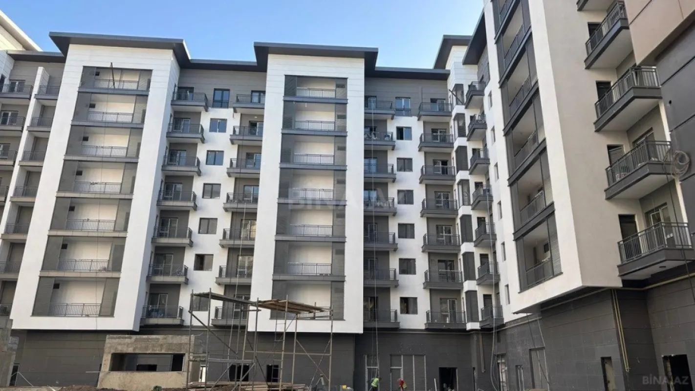 Satılır 3 otaqlı mənzil 118 m²