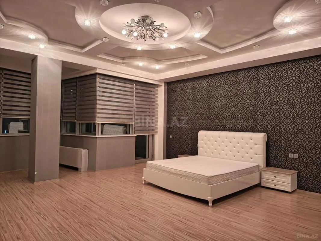 Kirayə verilir 4 otaqlı mənzil 230 m²