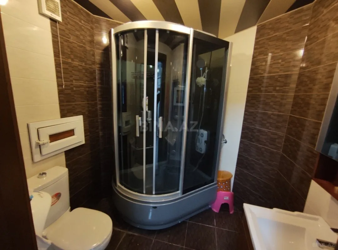 Satılır 3 otaqlı mənzil 170 m²