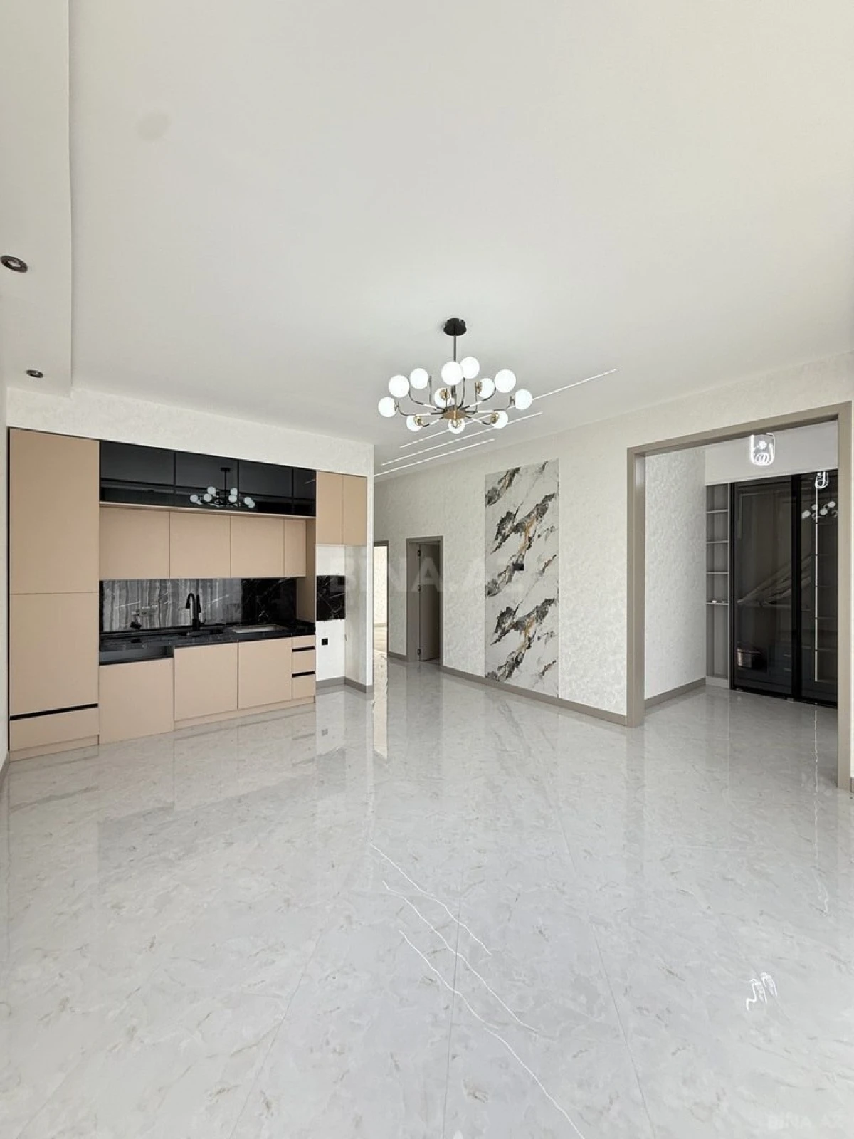 Satılır 4 otaqlı həyət evi 130 m²