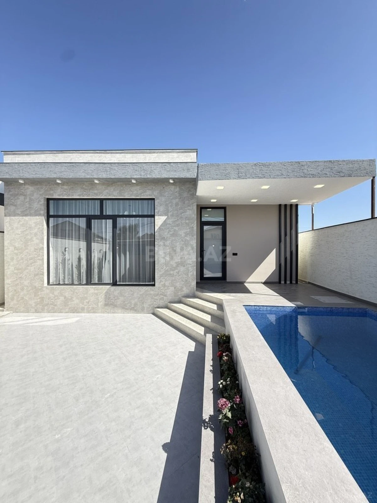 Satılır 4 otaqlı həyət evi 130 m²