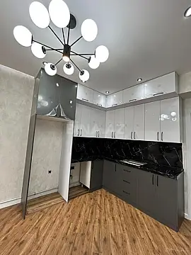 Satılır 3 otaqlı mənzil 103 m²