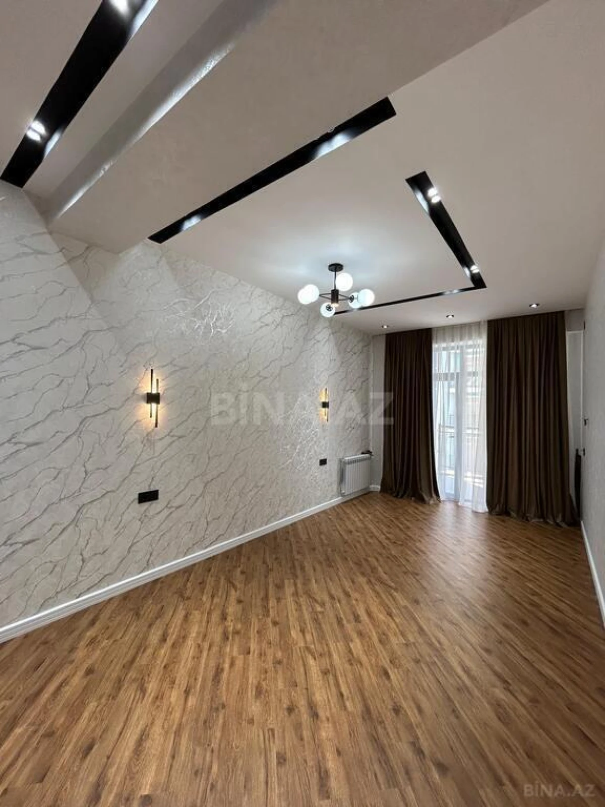 Satılır 3 otaqlı mənzil 103 m²