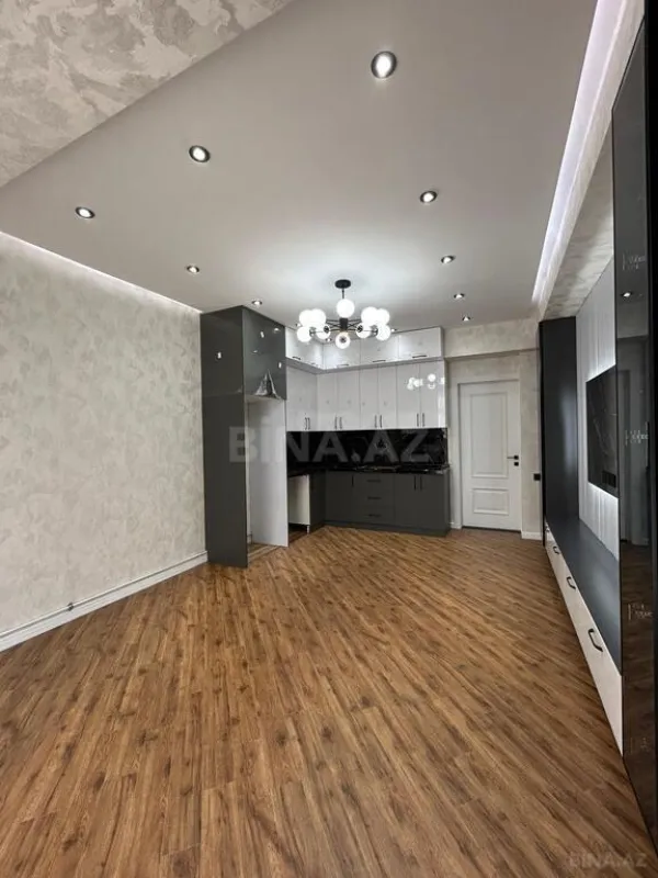 Satılır 3 otaqlı mənzil 103 m²