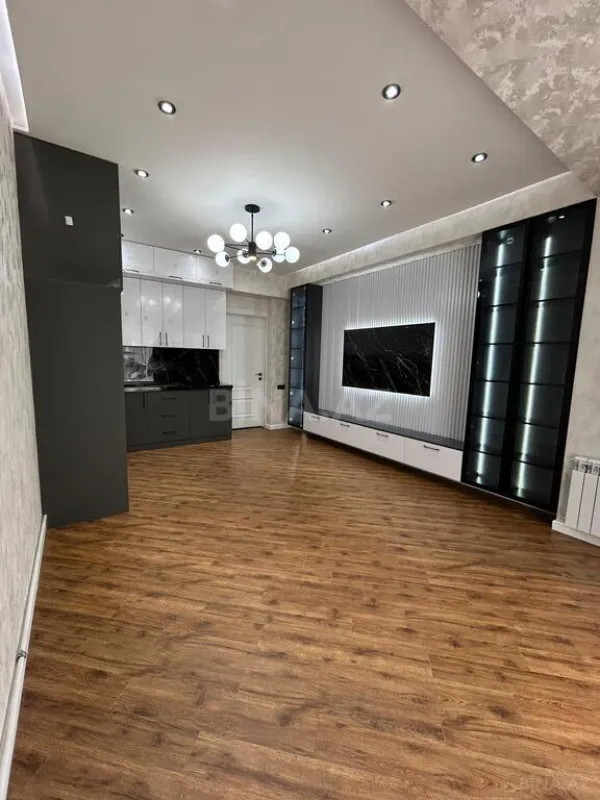 Satılır 3 otaqlı mənzil 103 m²