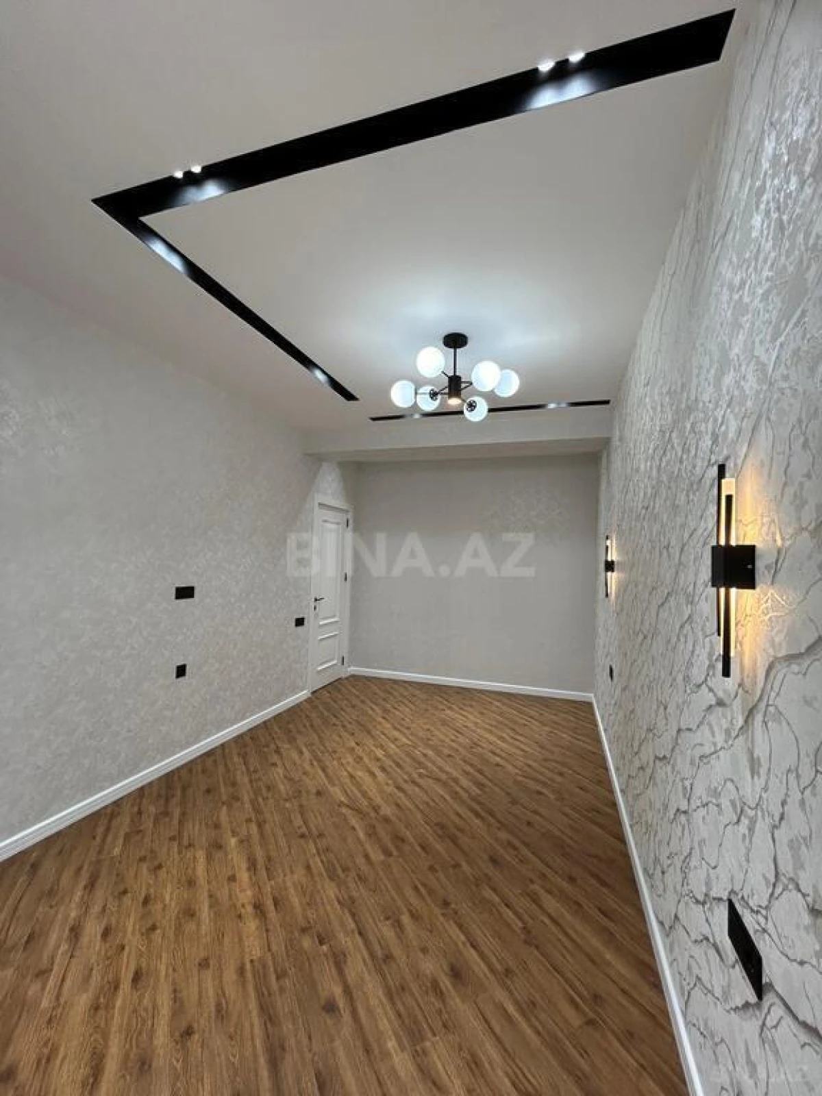 Satılır 3 otaqlı mənzil 103 m²