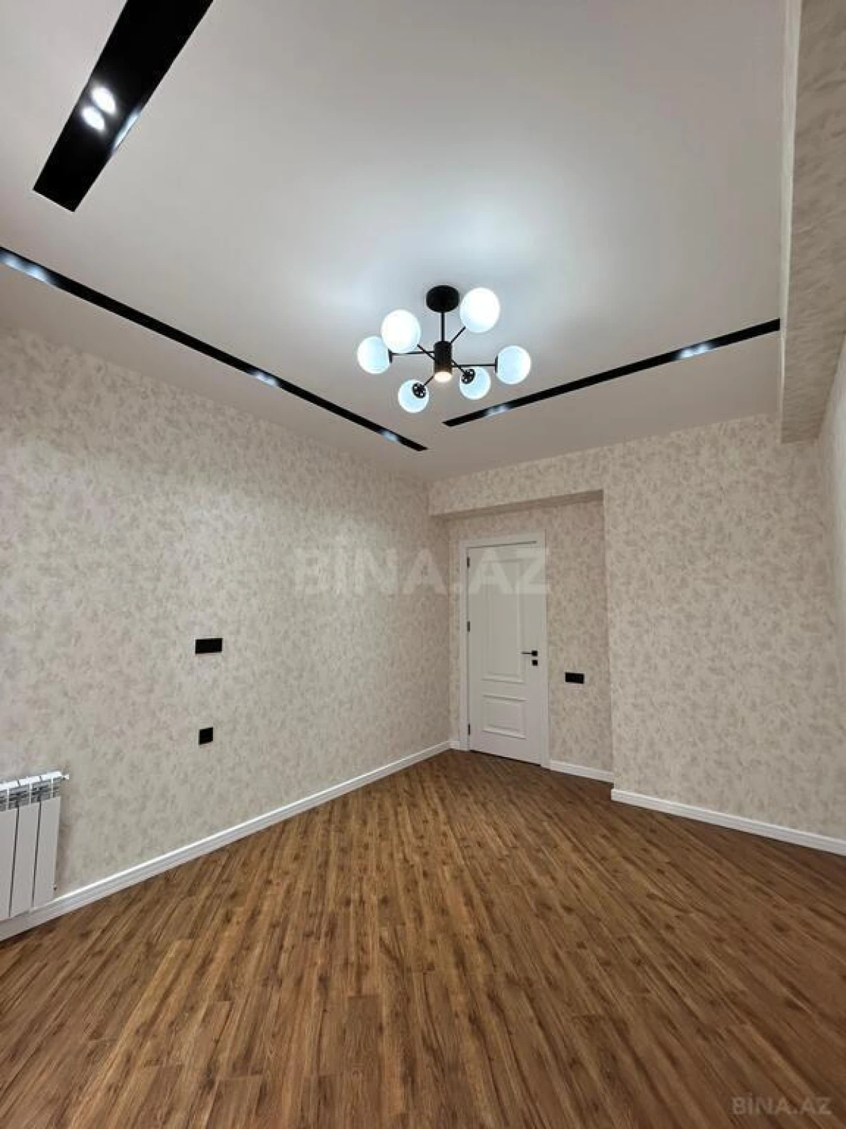 Satılır 3 otaqlı mənzil 103 m²