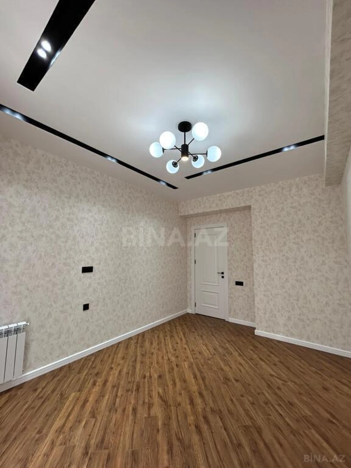 Satılır 3 otaqlı mənzil 103 m²