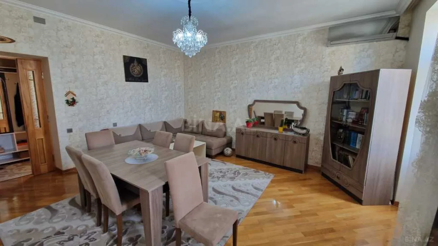 Satılır 3 otaqlı mənzil 85 m²
