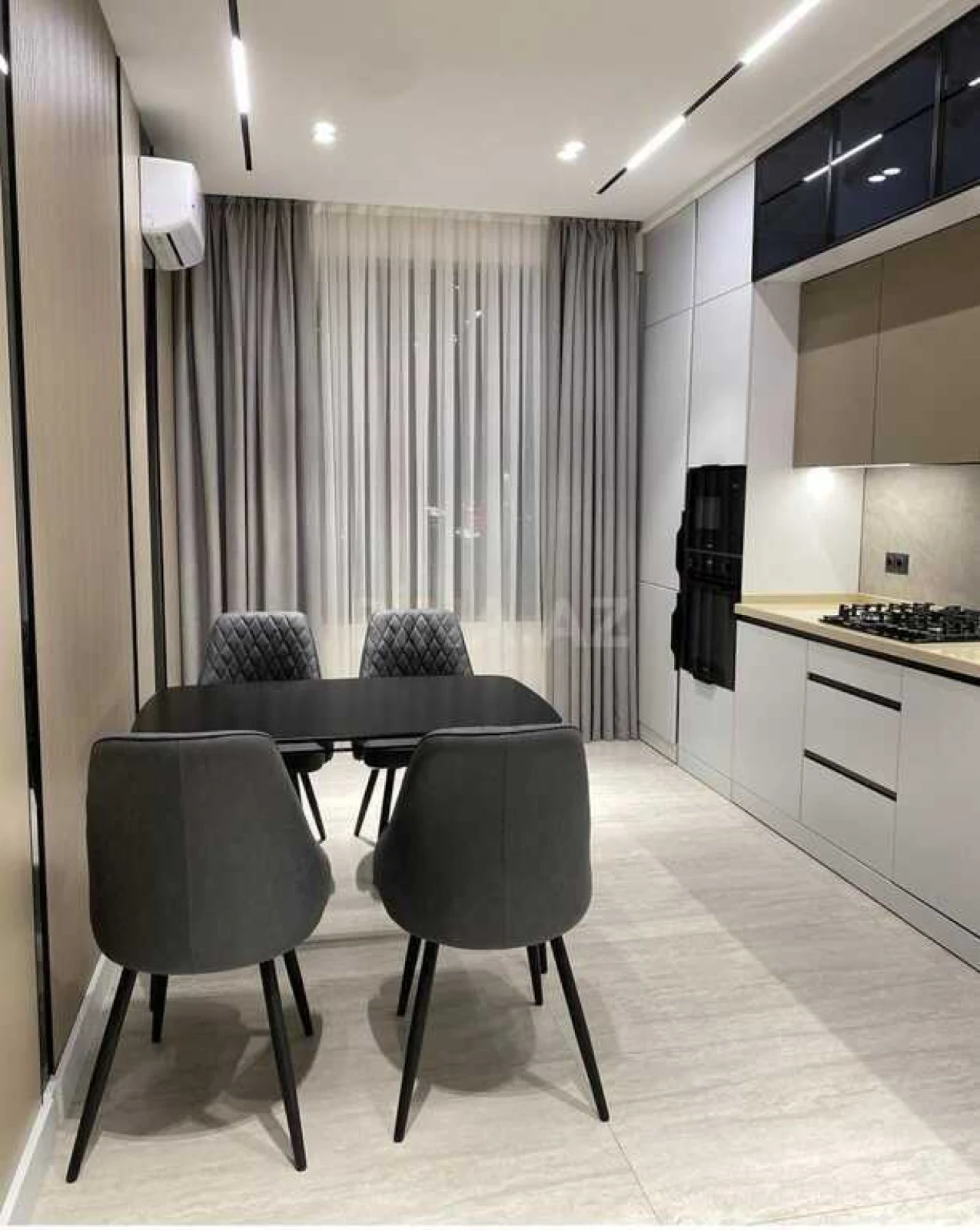 Kirayə verilir 3 otaqlı mənzil 120 m²