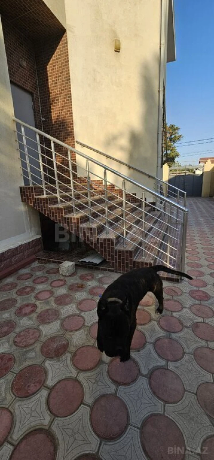 Satılır 7 otaqlı həyət evi 650 m²