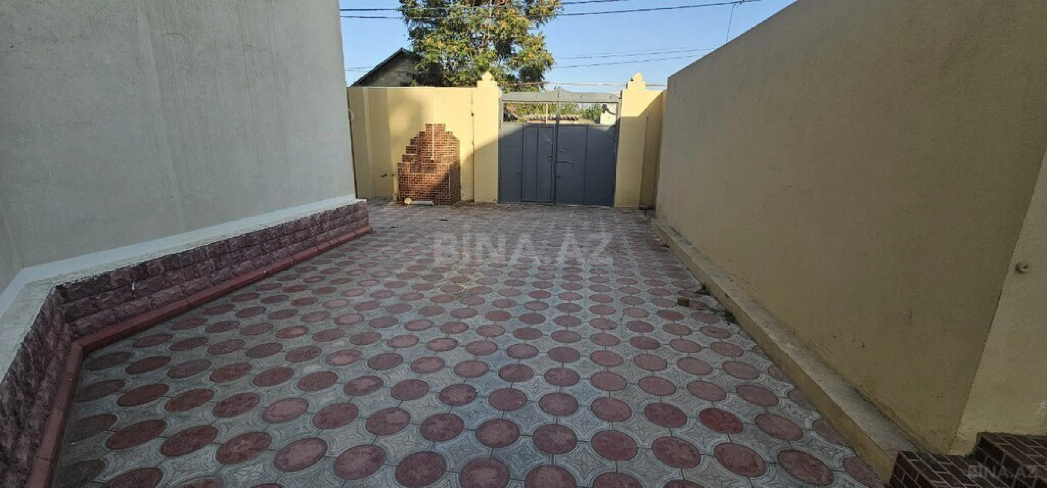 Satılır 7 otaqlı həyət evi 650 m²