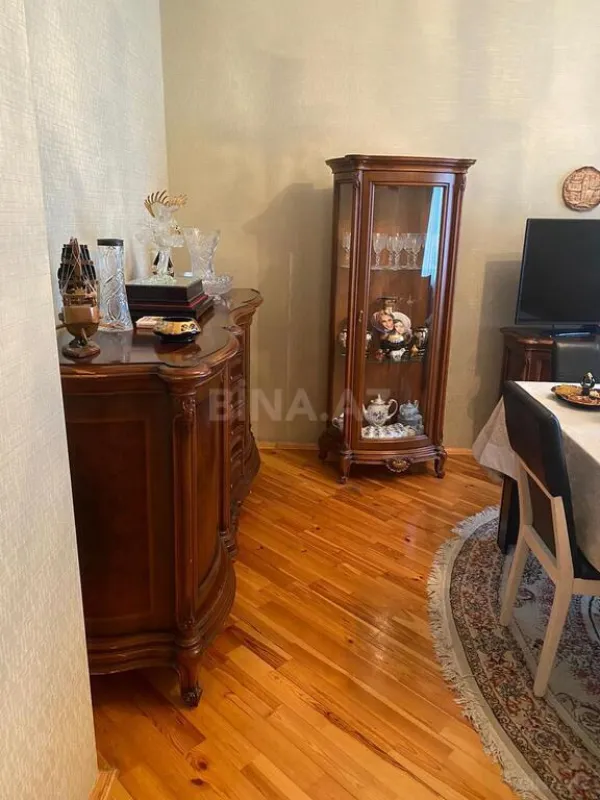 Satılır 3 otaqlı mənzil 100 m²