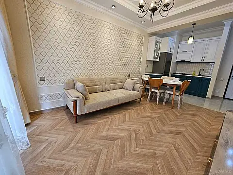 Satılır 2 otaqlı mənzil 56 m²