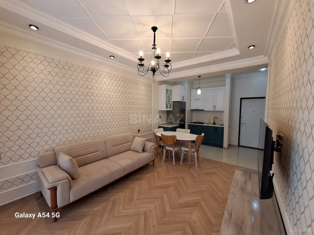 Satılır 2 otaqlı mənzil 56 m²