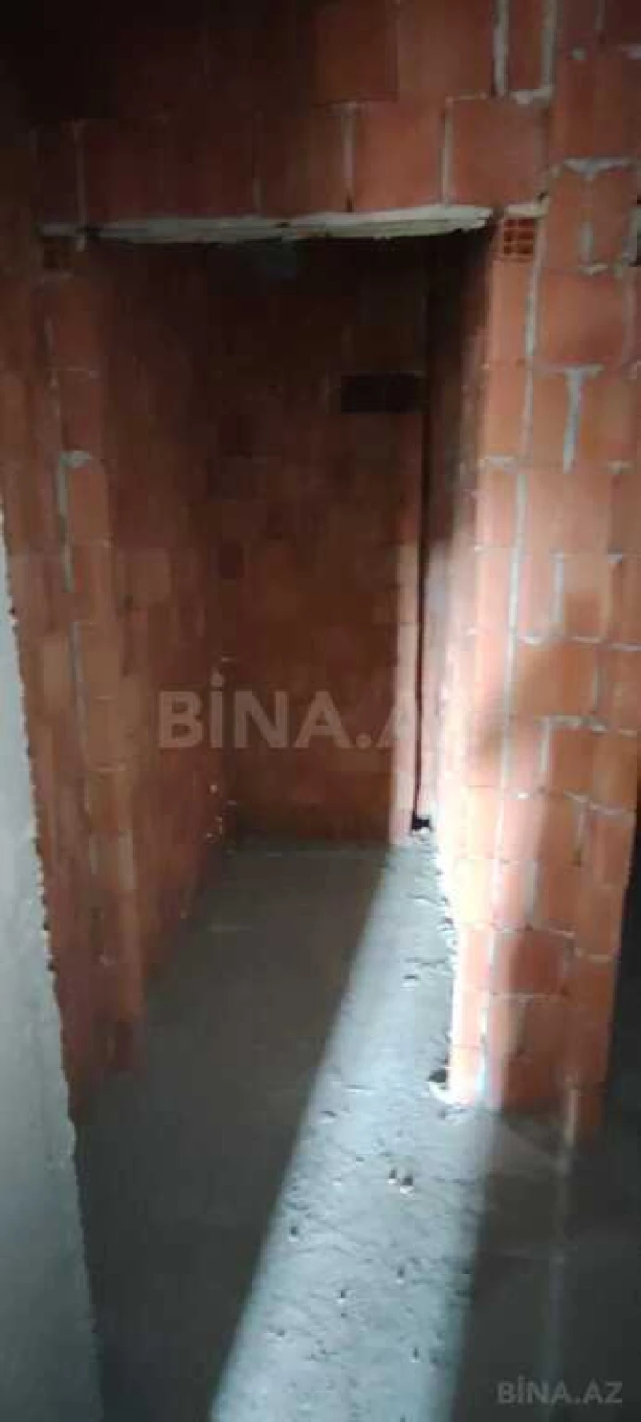 Satılır 3 otaqlı mənzil 120 m²