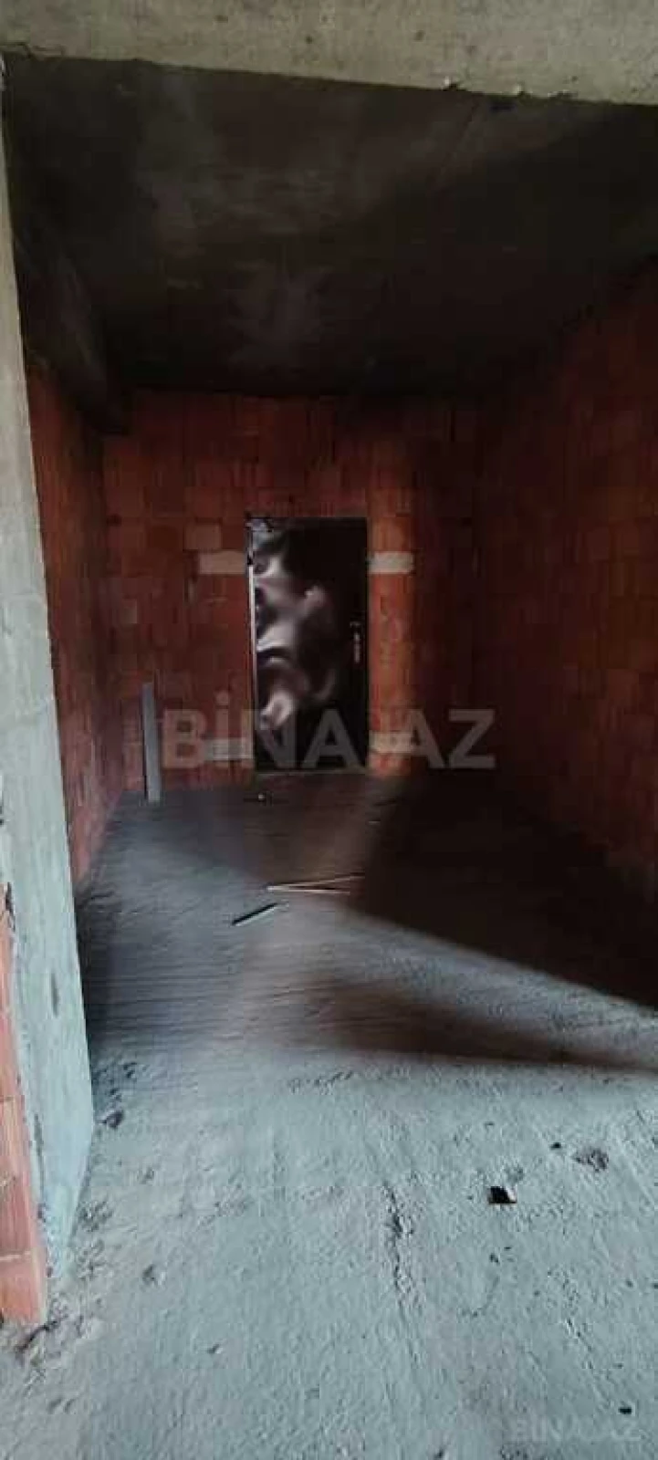 Satılır 3 otaqlı mənzil 120 m²