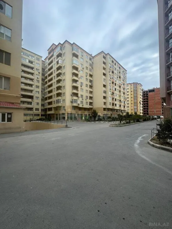 Satılır 3 otaqlı mənzil 120 m²