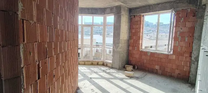 Satılır 3 otaqlı mənzil 120 m²