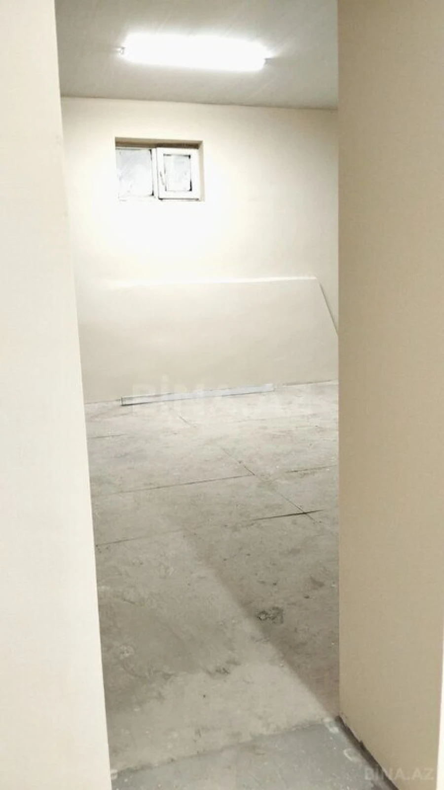 Kirayə verilir obyekt 220 m²