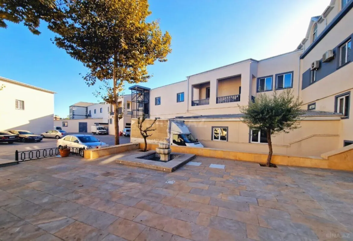 Kirayə verilir obyekt 220 m²