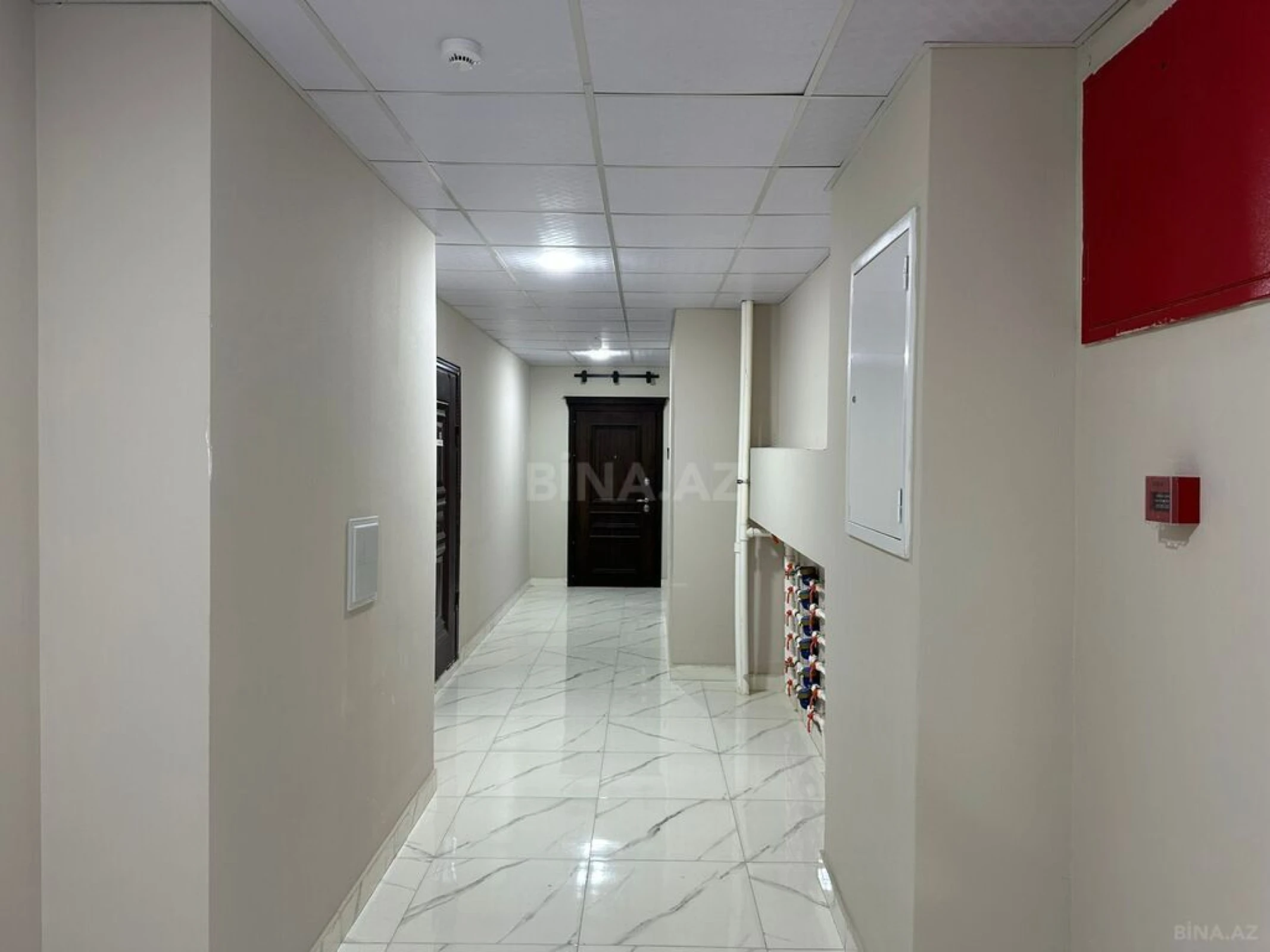 Satılır 2 otaqlı mənzil 76 m²