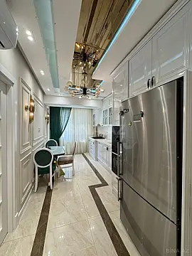 Satılır 4 otaqlı mənzil 155 m²