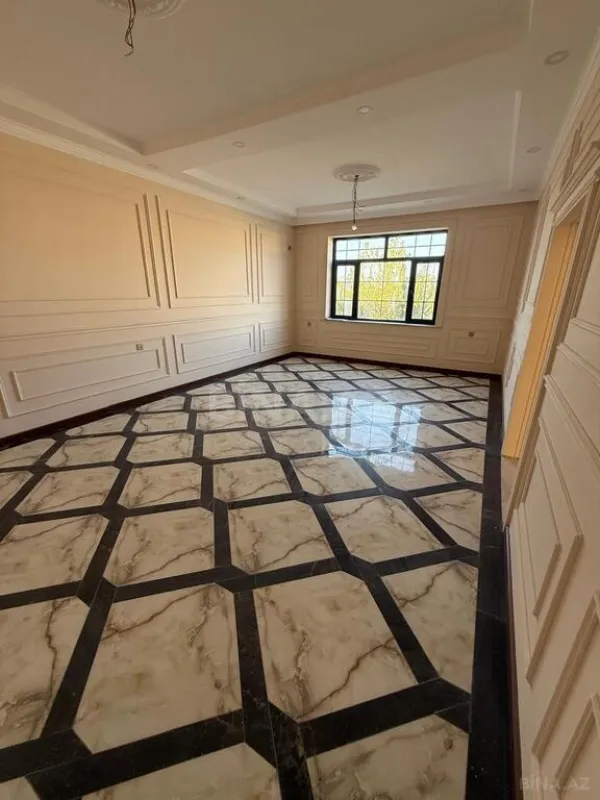 Satılır 7 otaqlı həyət evi 260 m²