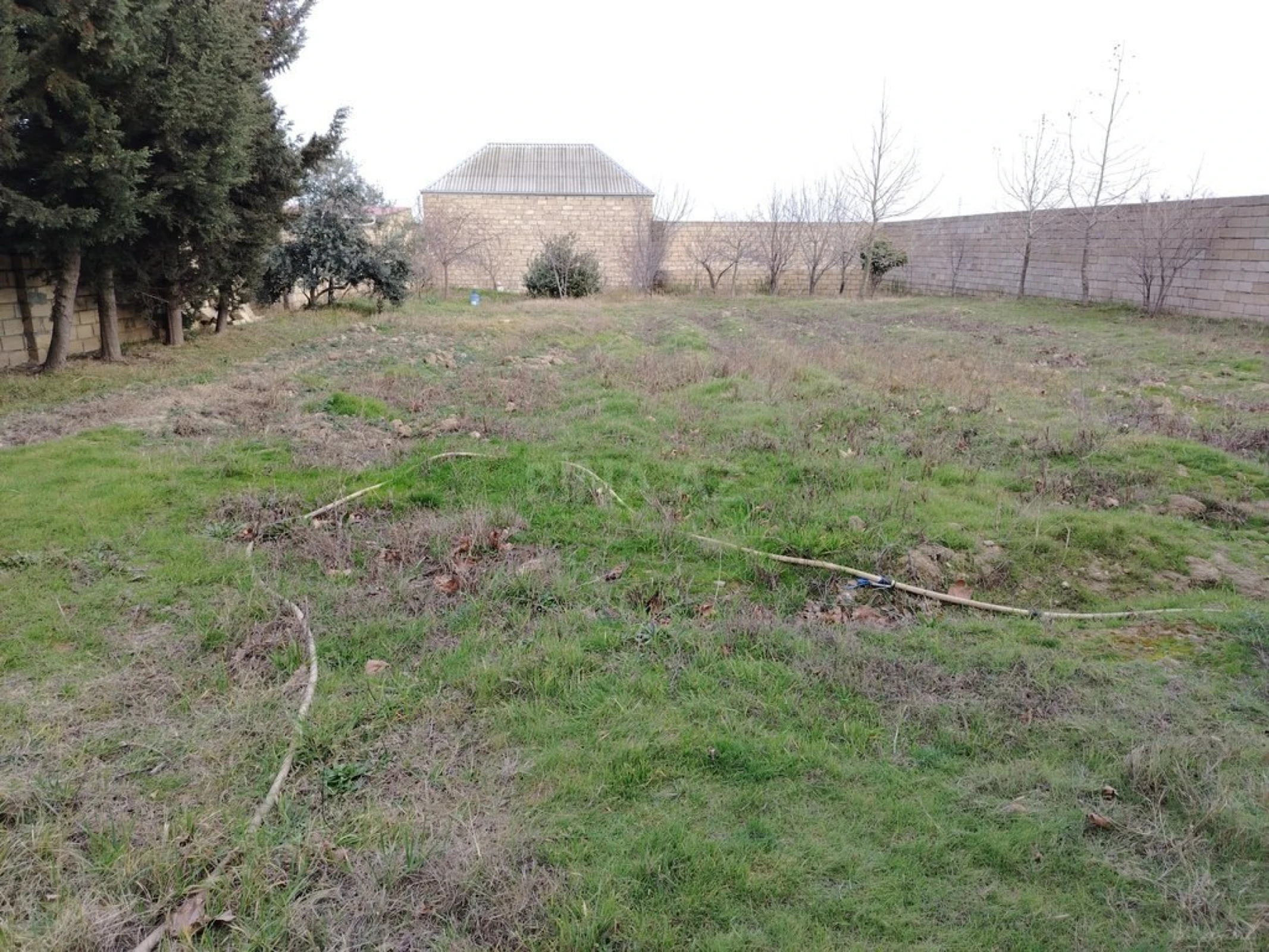 Satılır torpaq sahəsi 5 m²