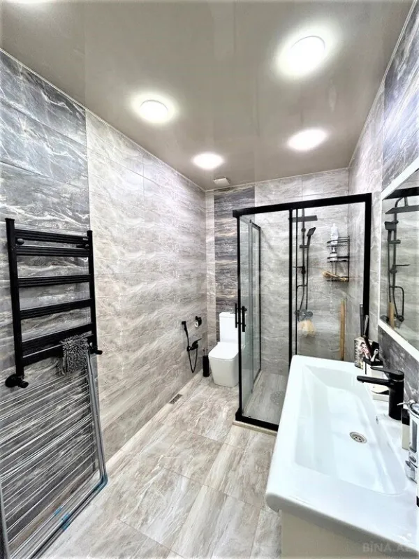 Satılır 2 otaqlı mənzil 72 m²