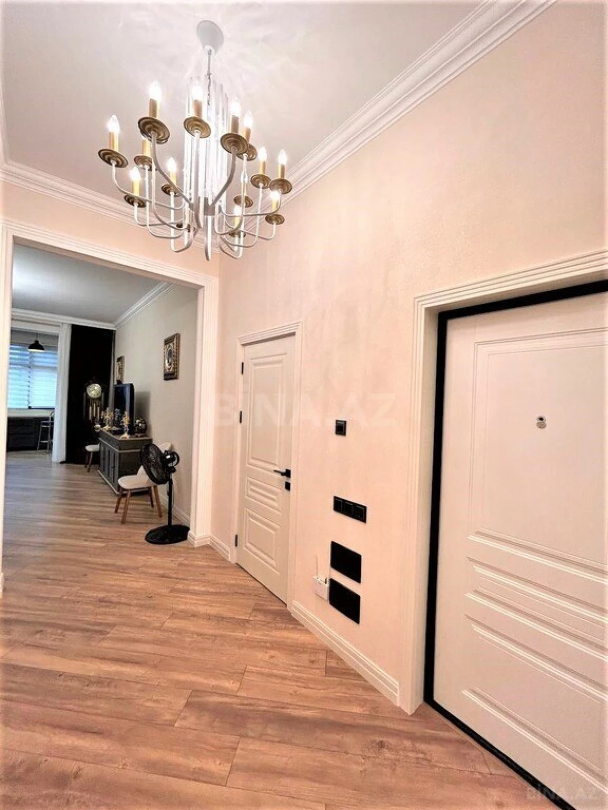 Satılır 2 otaqlı mənzil 72 m²